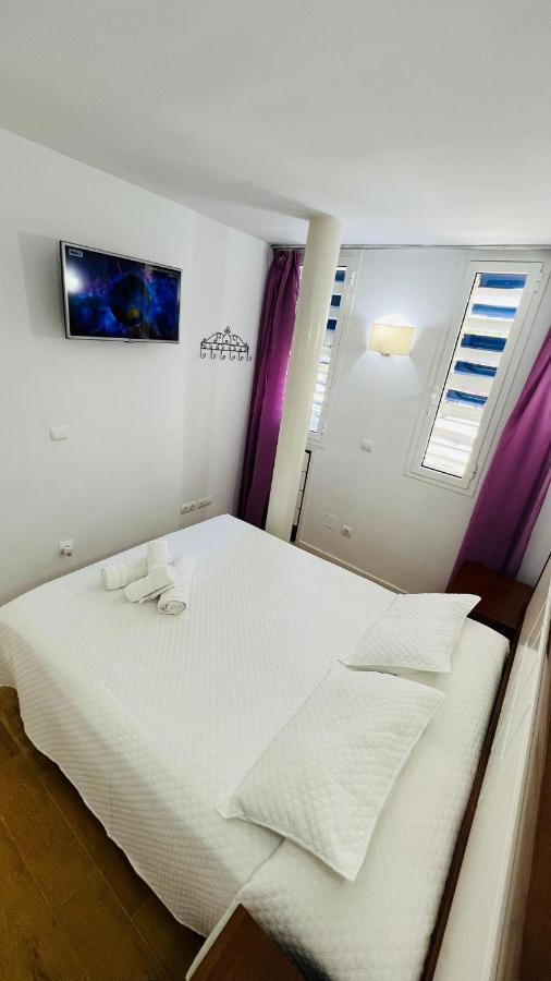 Apartamentos Bajondillo Beach Cozy Inns Torremolinos Luaran gambar